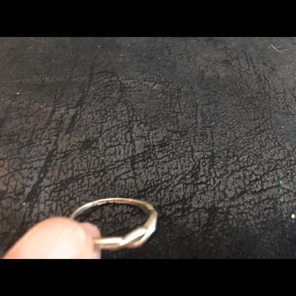 Sterling and black onyx ring - Picture 4 of 5